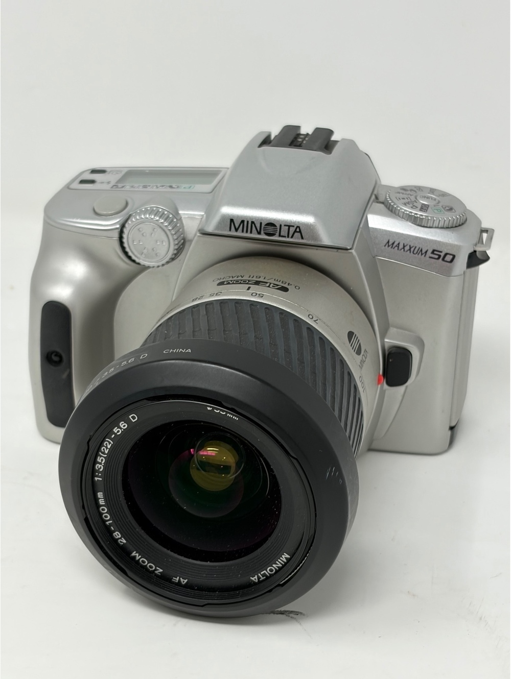 Minolta Maxxum 50 35mm Film Camera with 28-100mm Zoom Lens